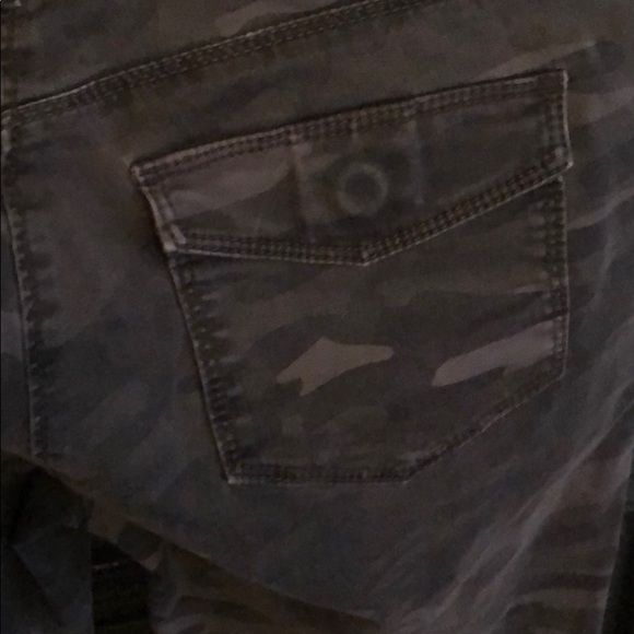 Camo cargo pants - Picture 3 of 5